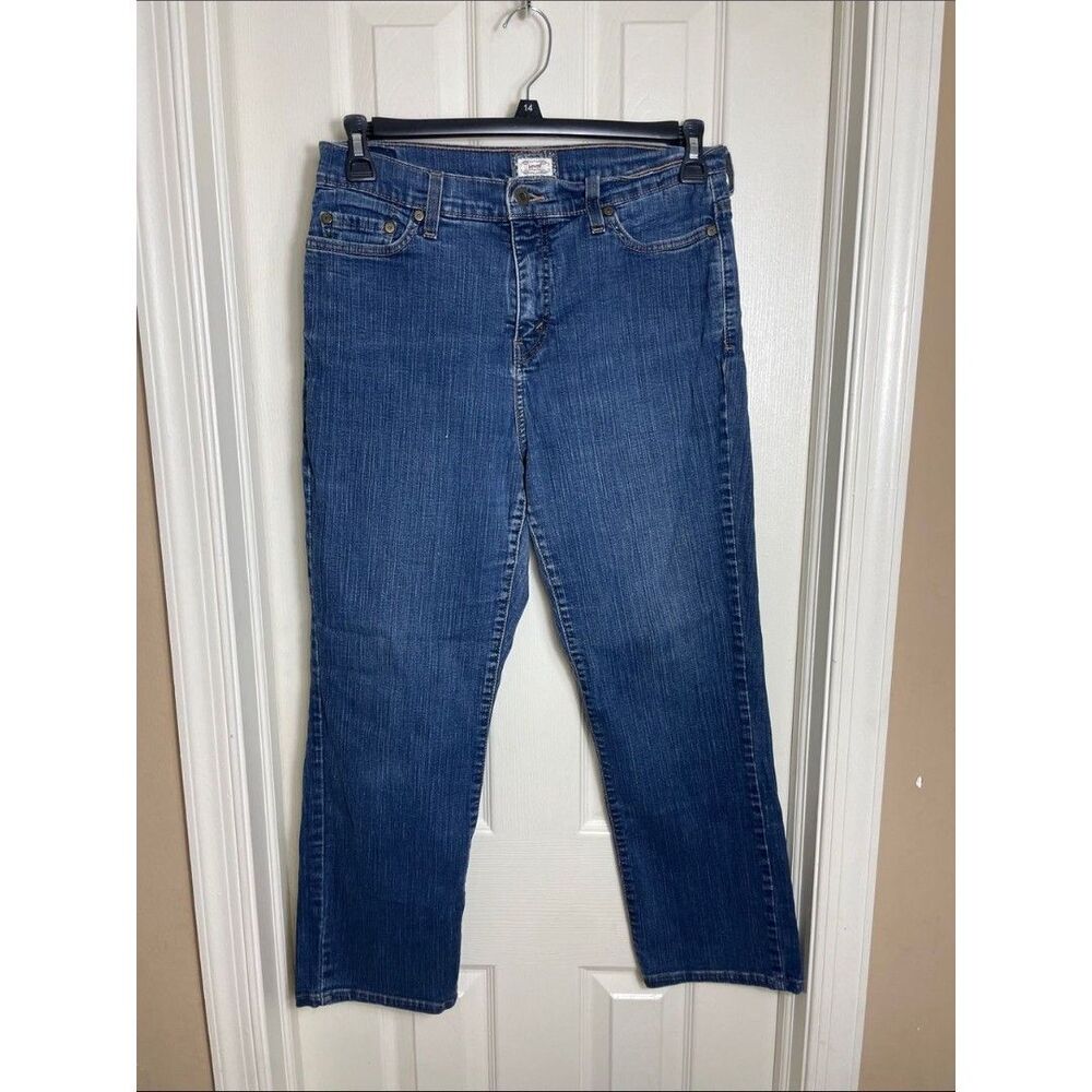 Levi’s perfectly slimming straight jeans
